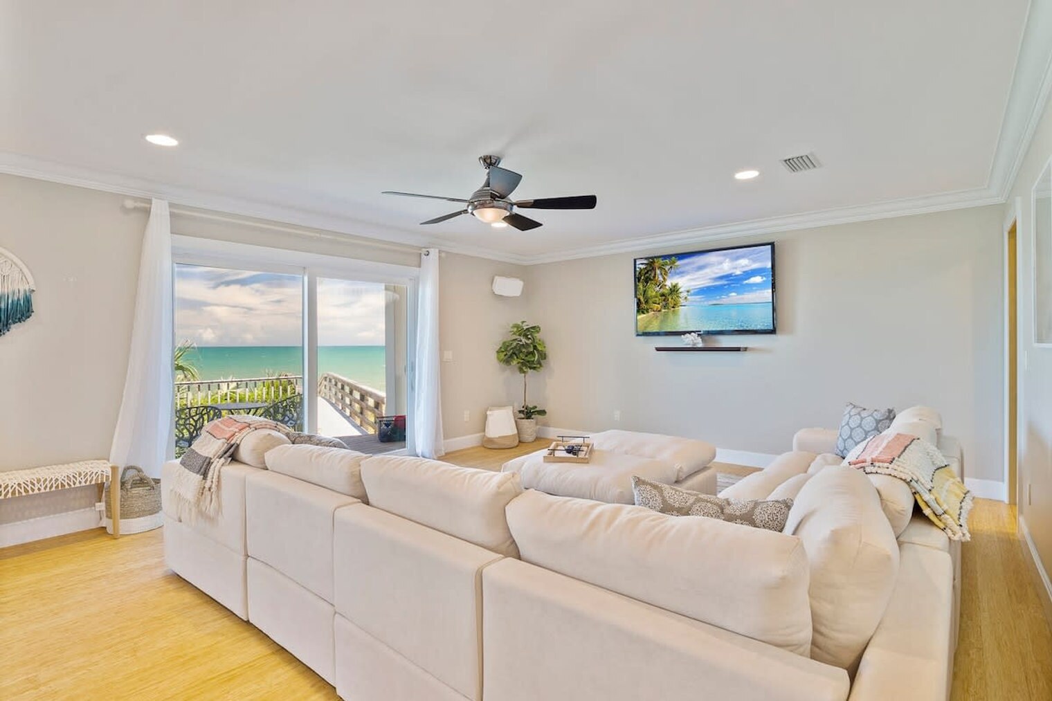 Building Photo - 3445 North Oceanshore Boulevard-SI FL2-ID1261598P