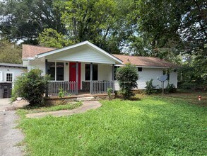Building Photo - 131 Etowah Dr