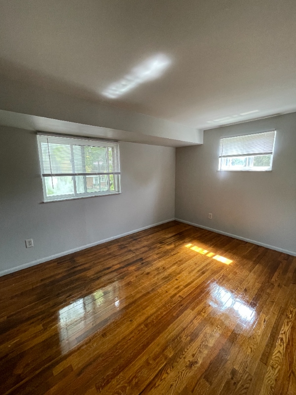 Building Photo - 939 Woodhill Dr