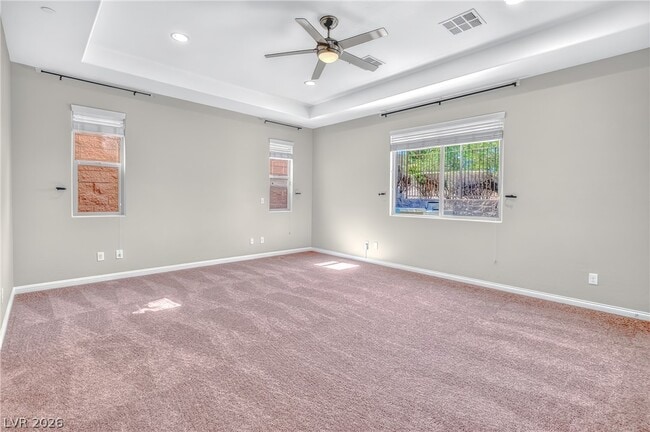 Building Photo - 2852 Josephine Dr