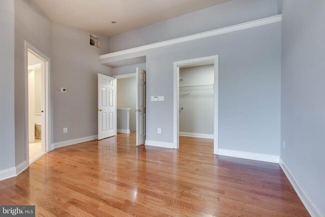 Building Photo - 7741 Crystal Brook Way