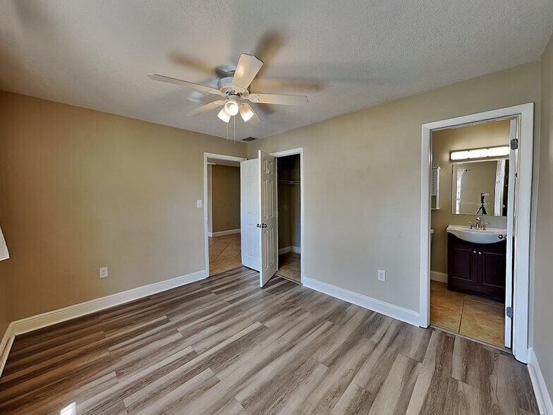 Building Photo - 1117 Princewood Dr