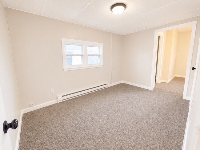 Building Photo - 456 Arden Pl