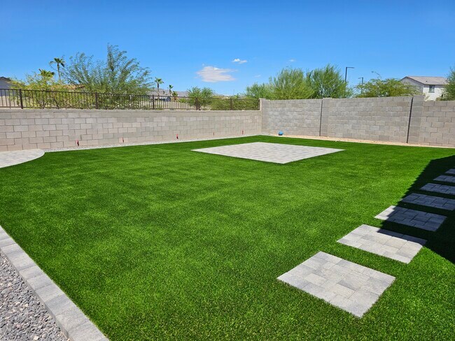 Building Photo - 24388 W Verlea Dr