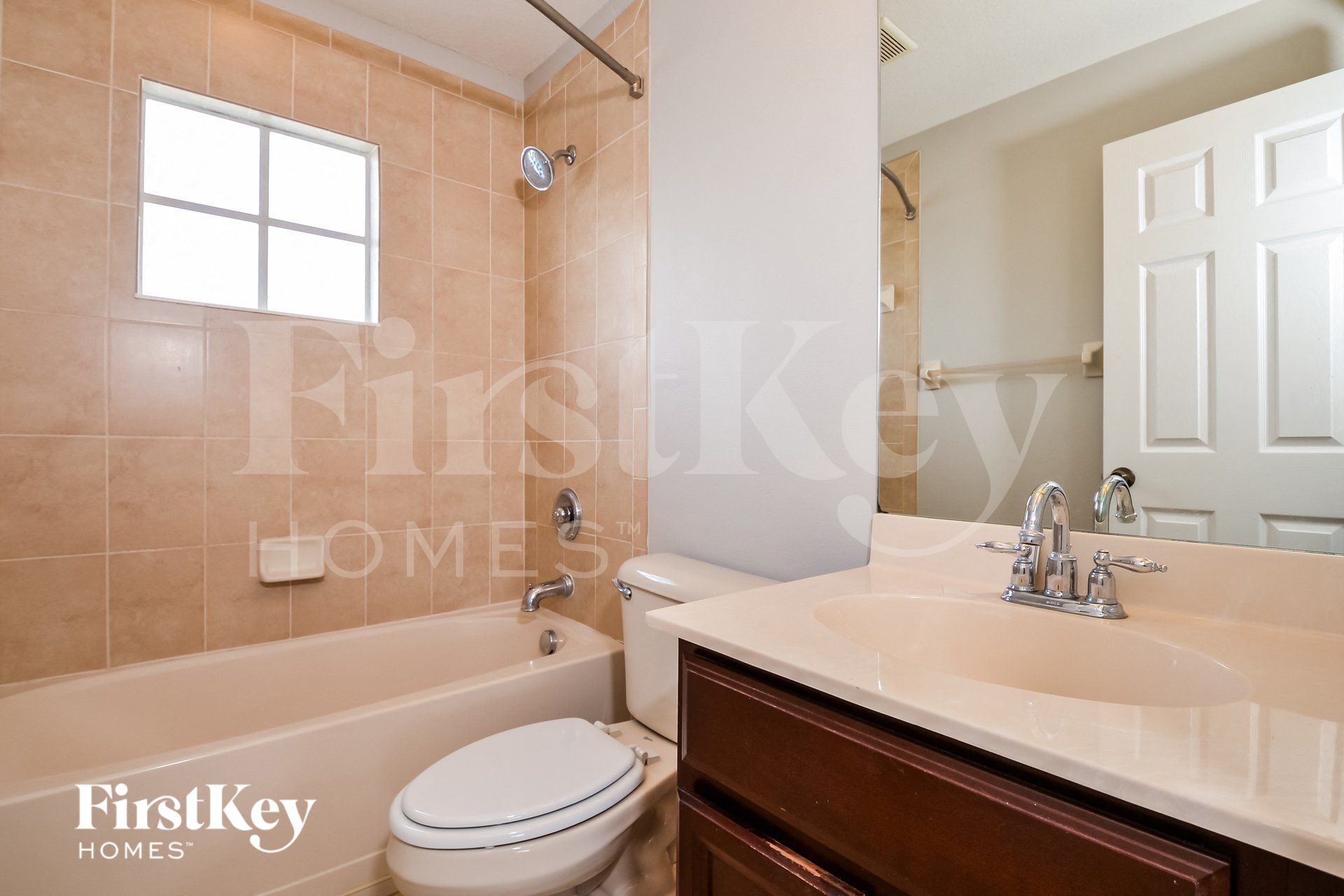 Building Photo - 10205 38th Ct E