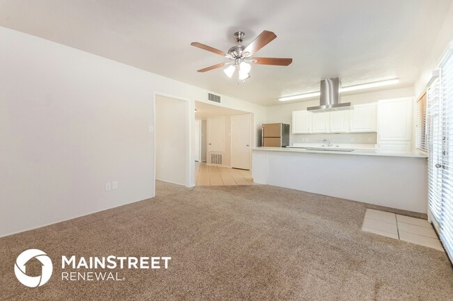 Building Photo - 713 Arbor Downs Dr