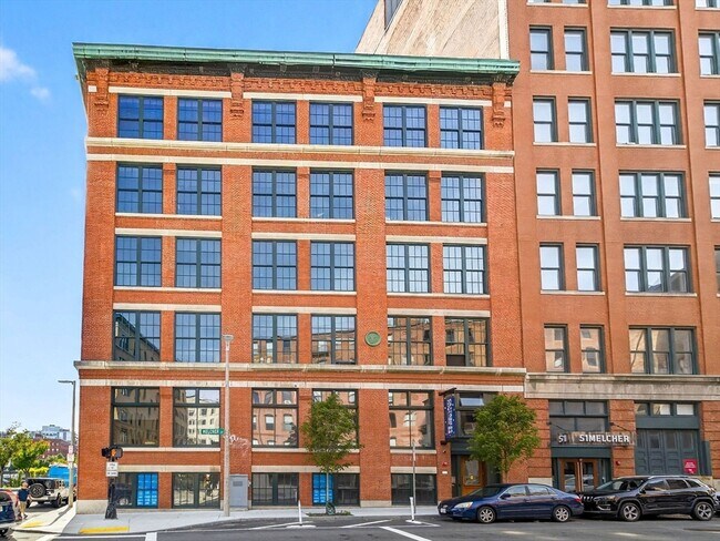 Building Photo - 63 Melcher St