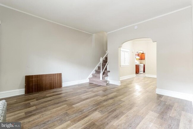 Primary Photo - 2011 Wilmot St