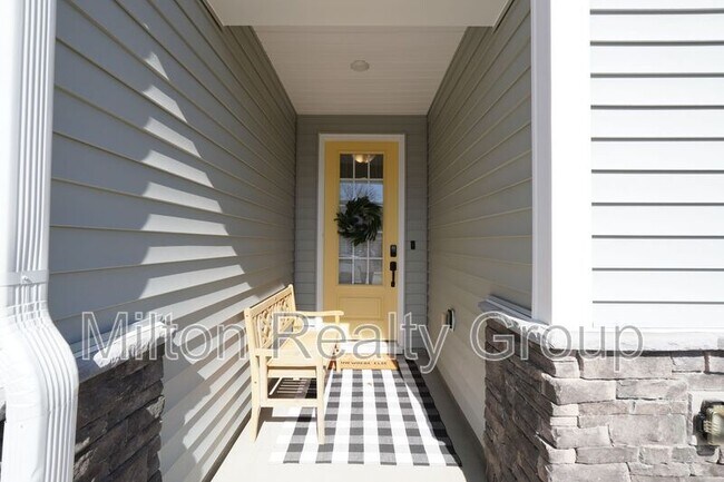 Building Photo - 108 Providence Crk Dr