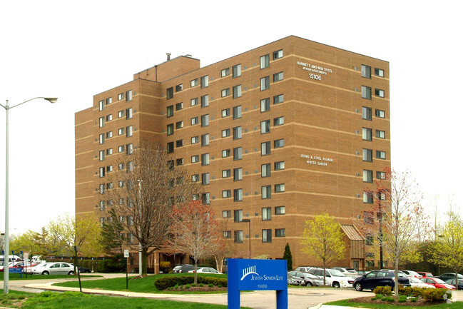 Building Photo - Teitel Jewish Apartments