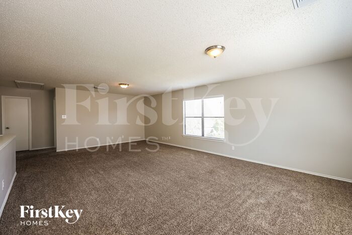 Building Photo - 13423 Alder Creek Dr
