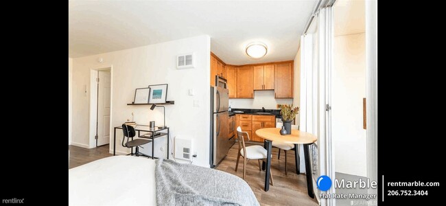 Building Photo - Studio, 1 bath Condo - 1614 Hudson St Apt 217