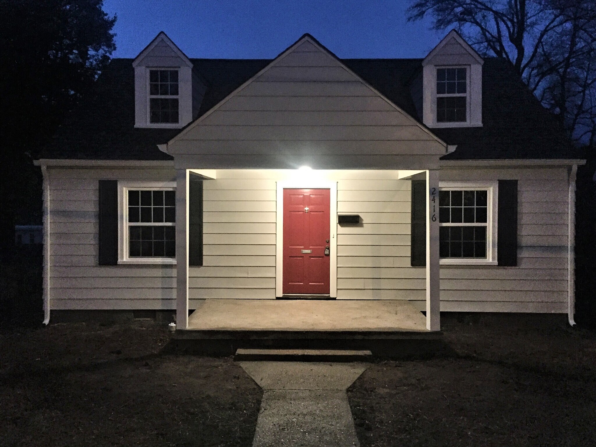 Building Photo - 2416 Irisdale Ave