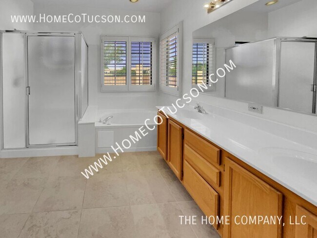 Building Photo - 11411 N Palmetto Dunes Ave