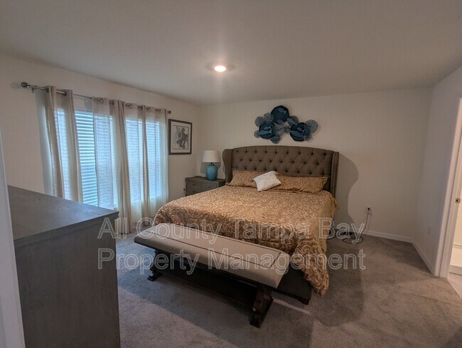 Building Photo - 16549 Mosaic Oar Dr