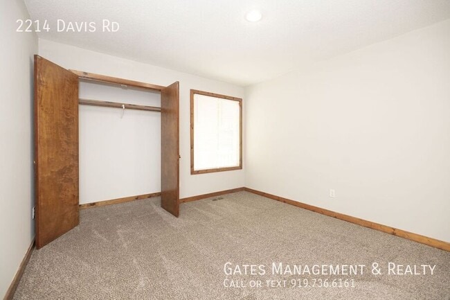 Building Photo - 2214 Davis Rd