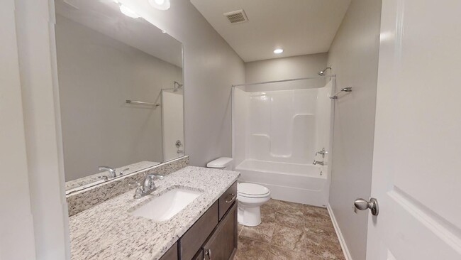 Building Photo - 979 W Richland Cir