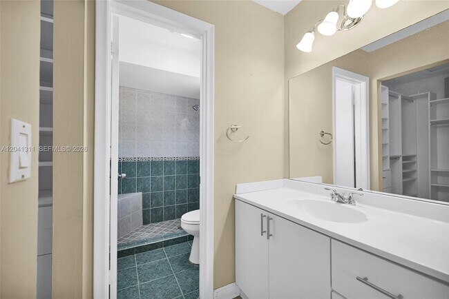 Building Photo - 4471 SW 138th Ct