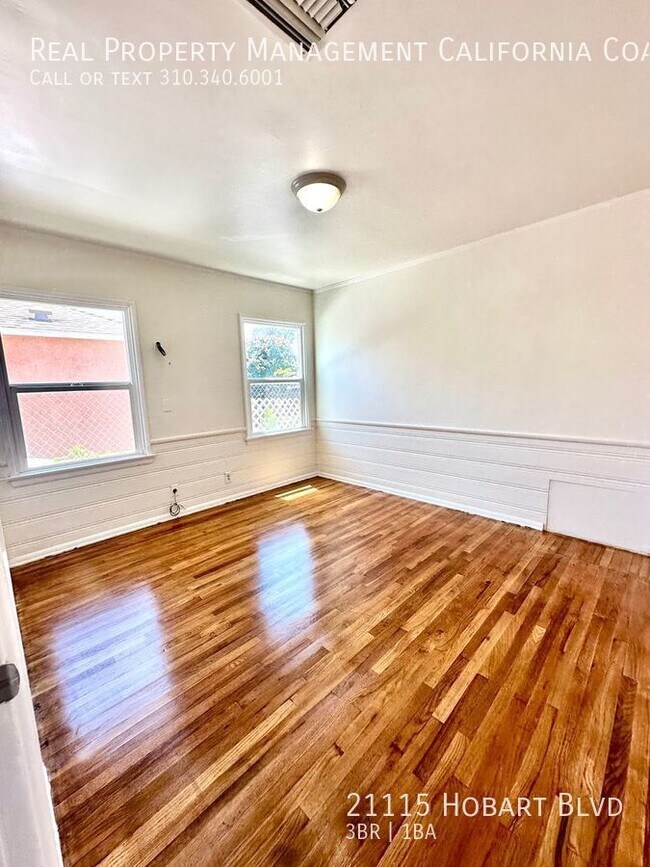 Building Photo - 21115 Hobart Blvd