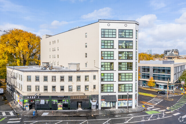Exterior - Ankeny Square Apartments