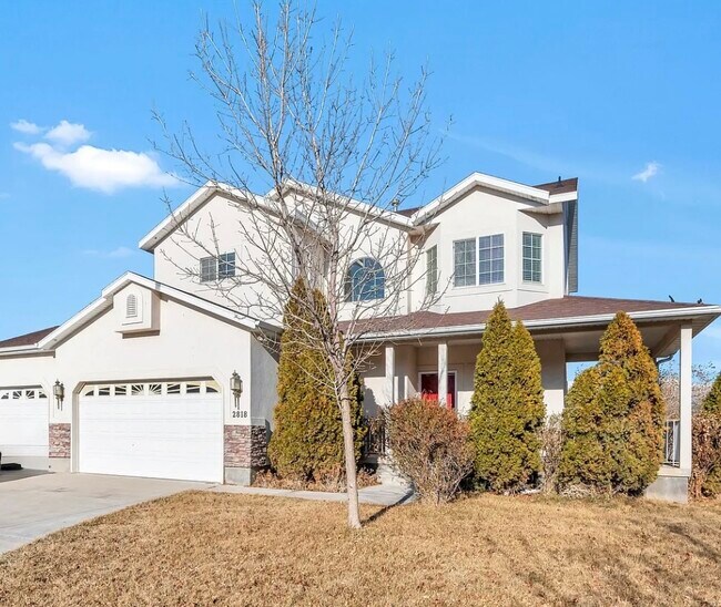 Primary Photo - 2818 Silver Fox Ln