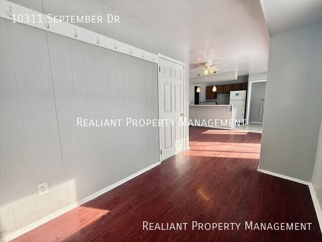 Building Photo - 10311 September Dr