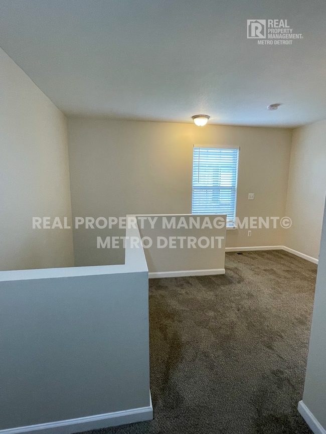 Building Photo - SPRING INTO A NEW HOME