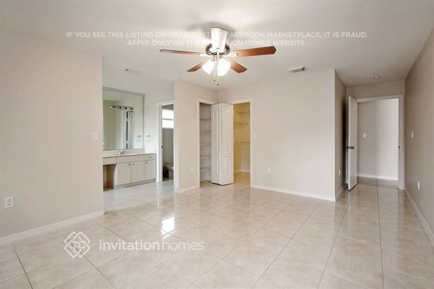 Building Photo - 15242 SW 138th Terrace