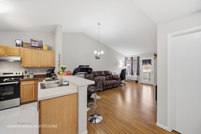 Building Photo - 148 Bertram Dr