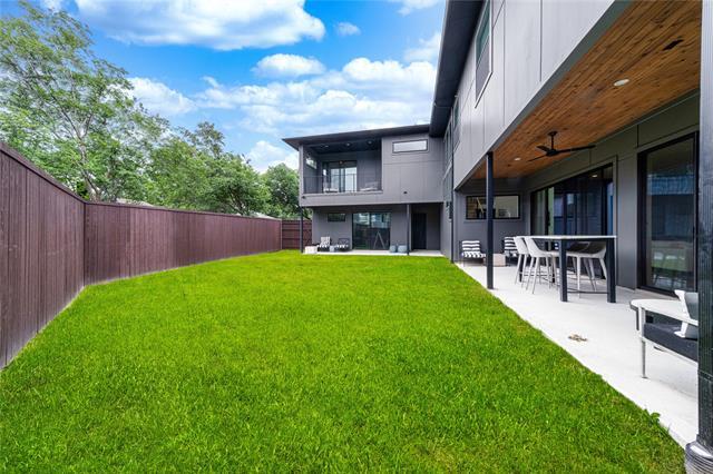 Building Photo - 9753 Mixon Dr