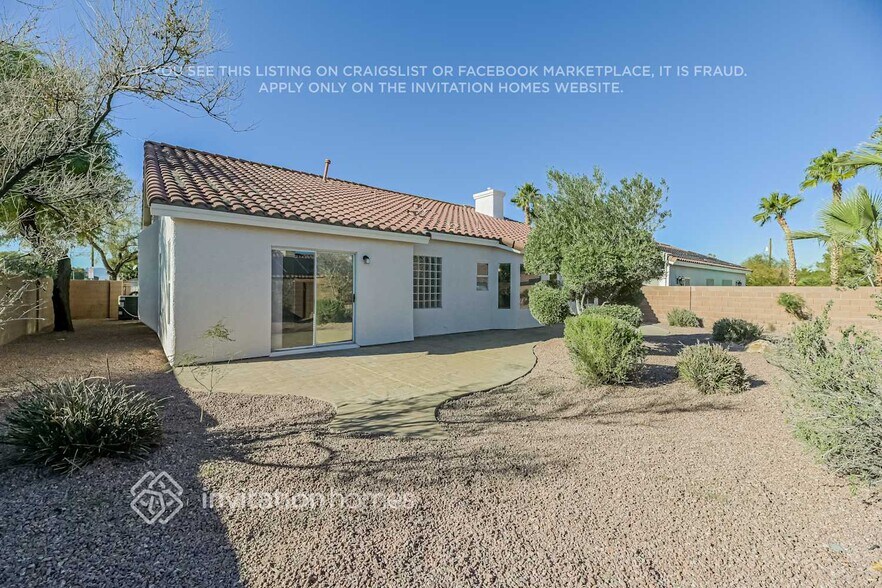 Building Photo - 1731 Mt Tremblant Ave