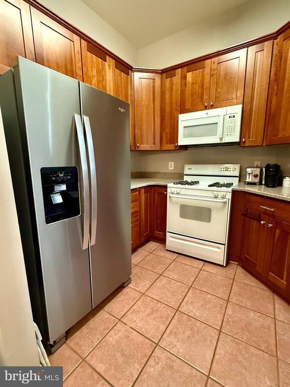 Building Photo - 2700 Bellforest Ct