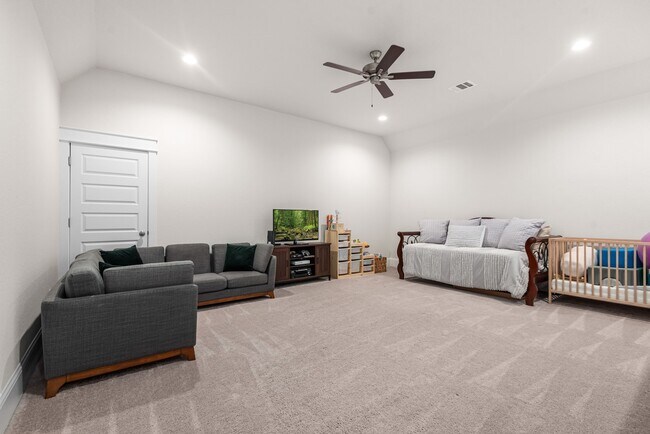 Building Photo - 2335 Pale Star Dr