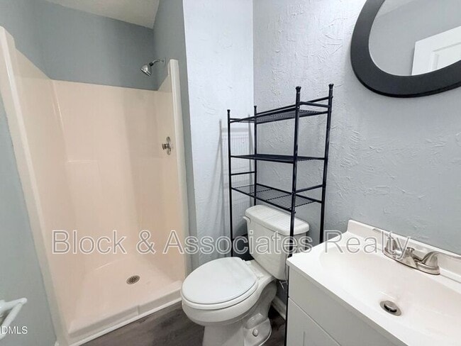 Building Photo - 378 Kittery Point Ln