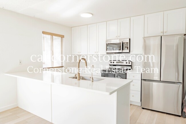 Building Photo - 419 S Chelton Rd