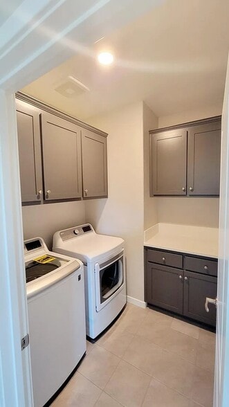 Building Photo - 4404 Sierra Pine Way