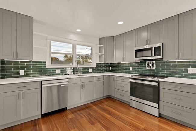 Building Photo - 119 Jasper Pl