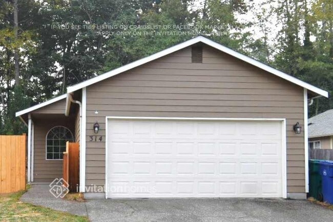 Building Photo - 314 95th Ave SE