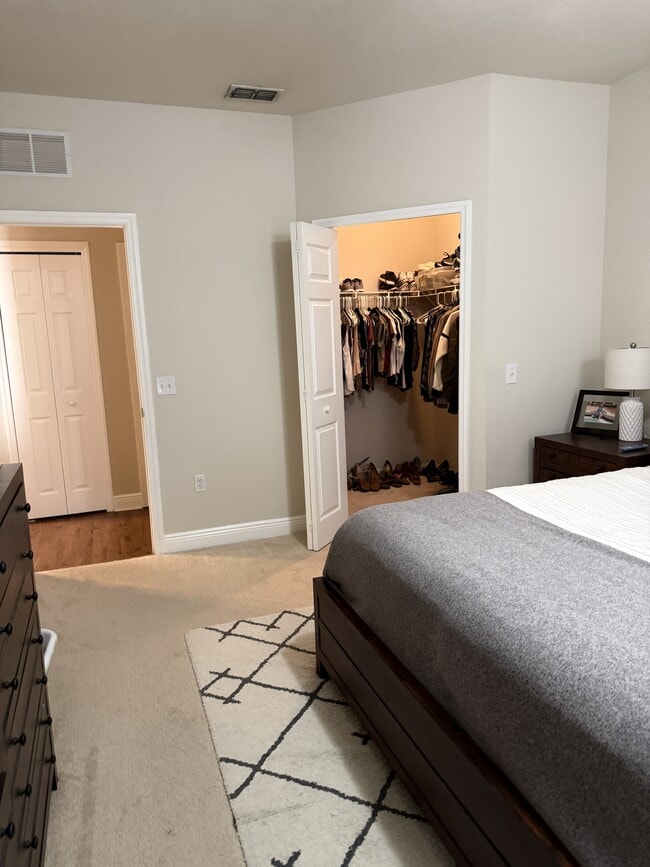 Building Photo - 1300 Eastern Pecan Pl