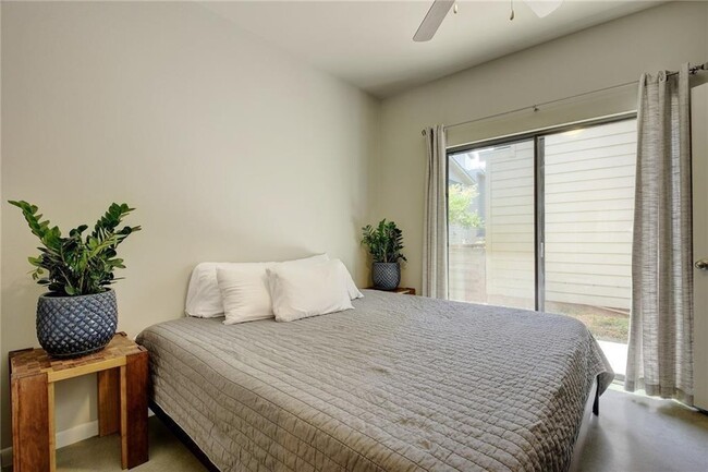 Building Photo - 3405 Charlotte Rose Drive