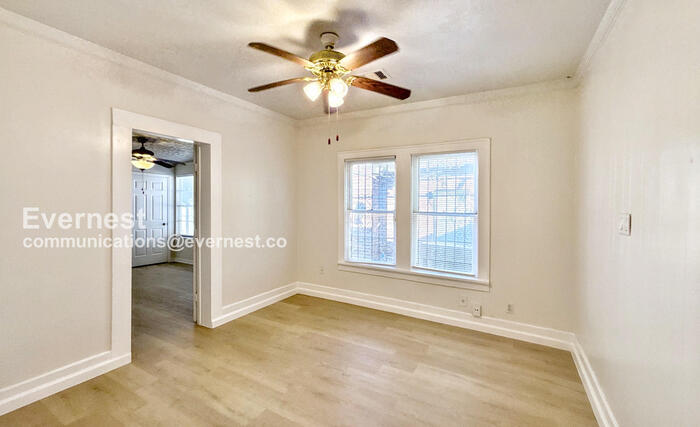 Building Photo - 1302 Ryon St