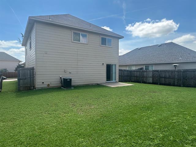 Building Photo - 10504 Park City tr