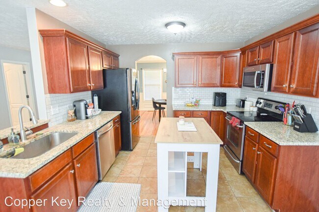Building Photo - 3 br, 2.5 bath House - 850 Nandina Court