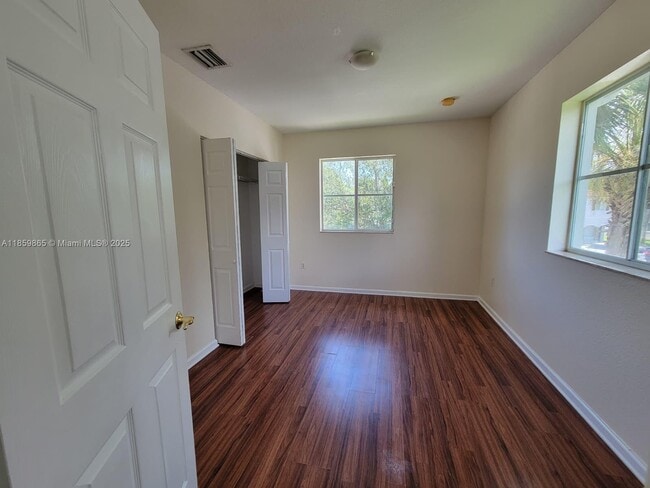 Building Photo - 8223 SW 27th St
