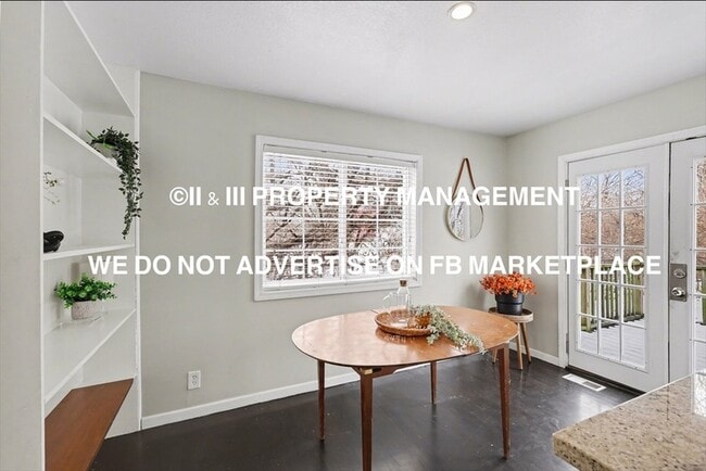 Building Photo - 2900 E Red Bridge Rd