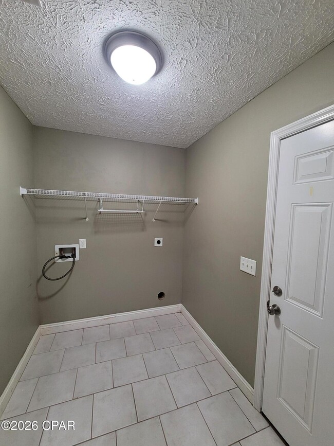 Building Photo - 5607 Frank Hough Rd