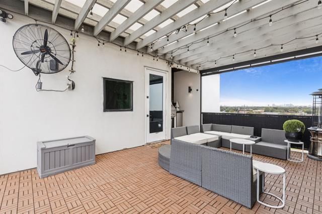 Building Photo - 4948 Blaynes View Dr