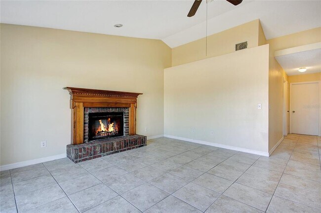 Building Photo - 7625 Telford Ct