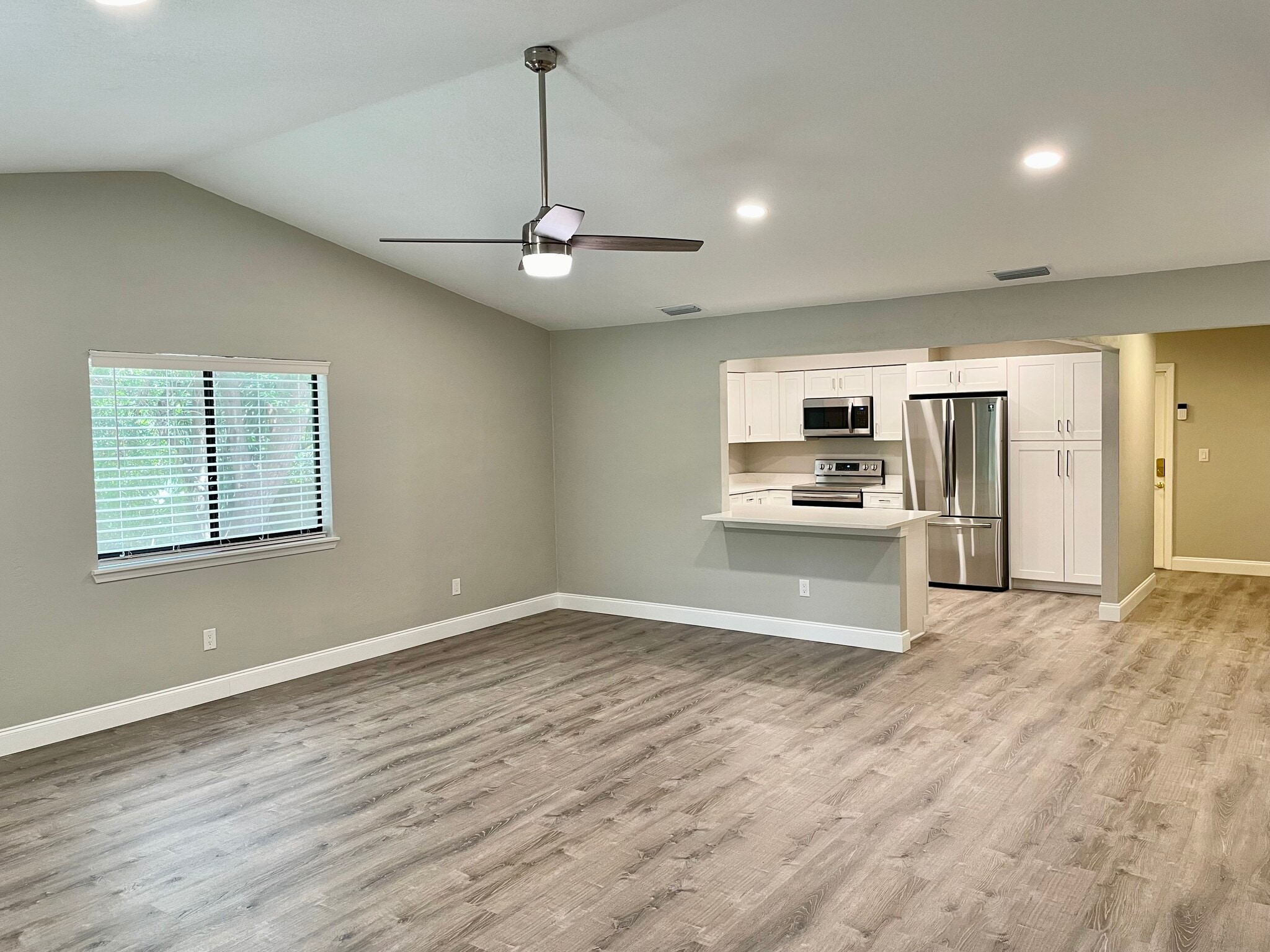 Building Photo - 56 Wildwood Trl