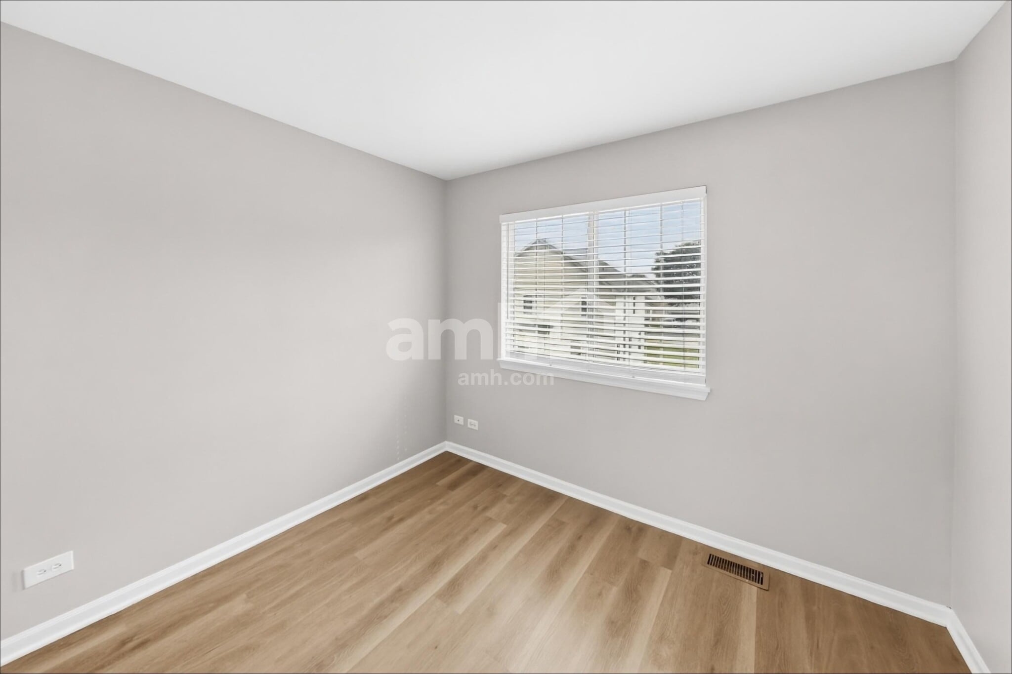 Building Photo - 1204 Stonecrop Ln